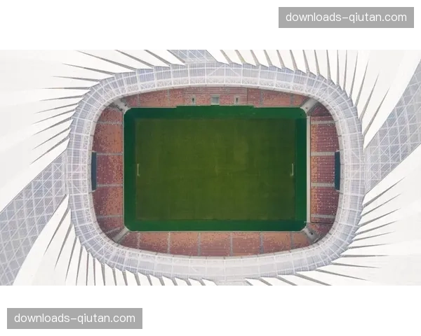 重庆龙兴足球场完成草皮更换，6万人专业球场即将迎来中超首秀