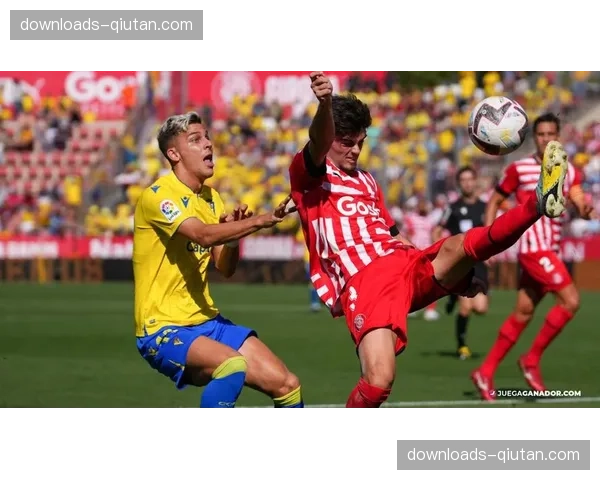 比赛速报：赫罗纳主场3-2力克比利亚雷亚尔，保留欧冠希望